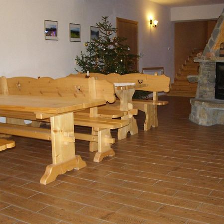 Dom Goscinny Na Skolach Gliczarów Extérieur photo