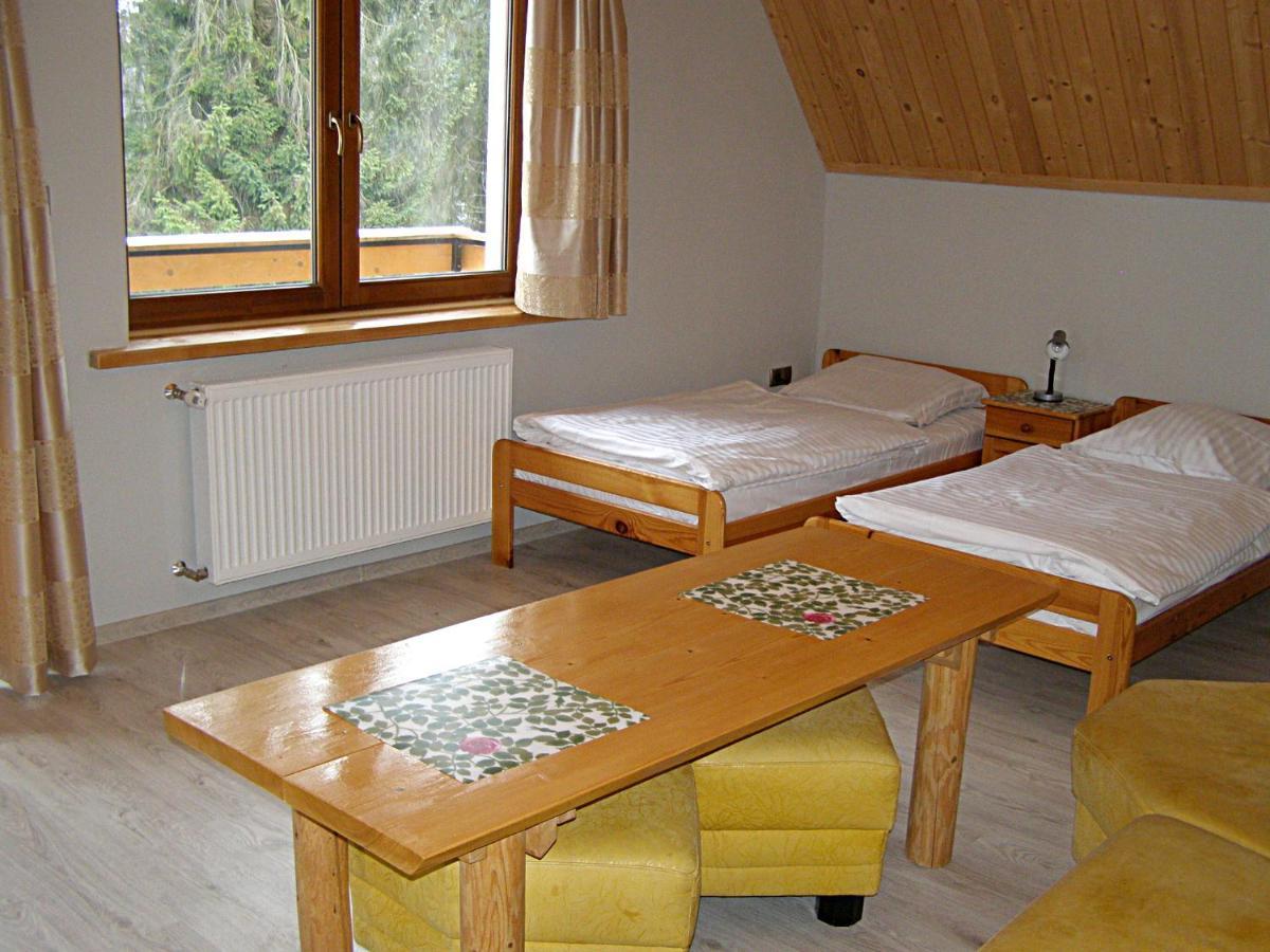 Dom Goscinny Na Skolach Gliczarów Extérieur photo